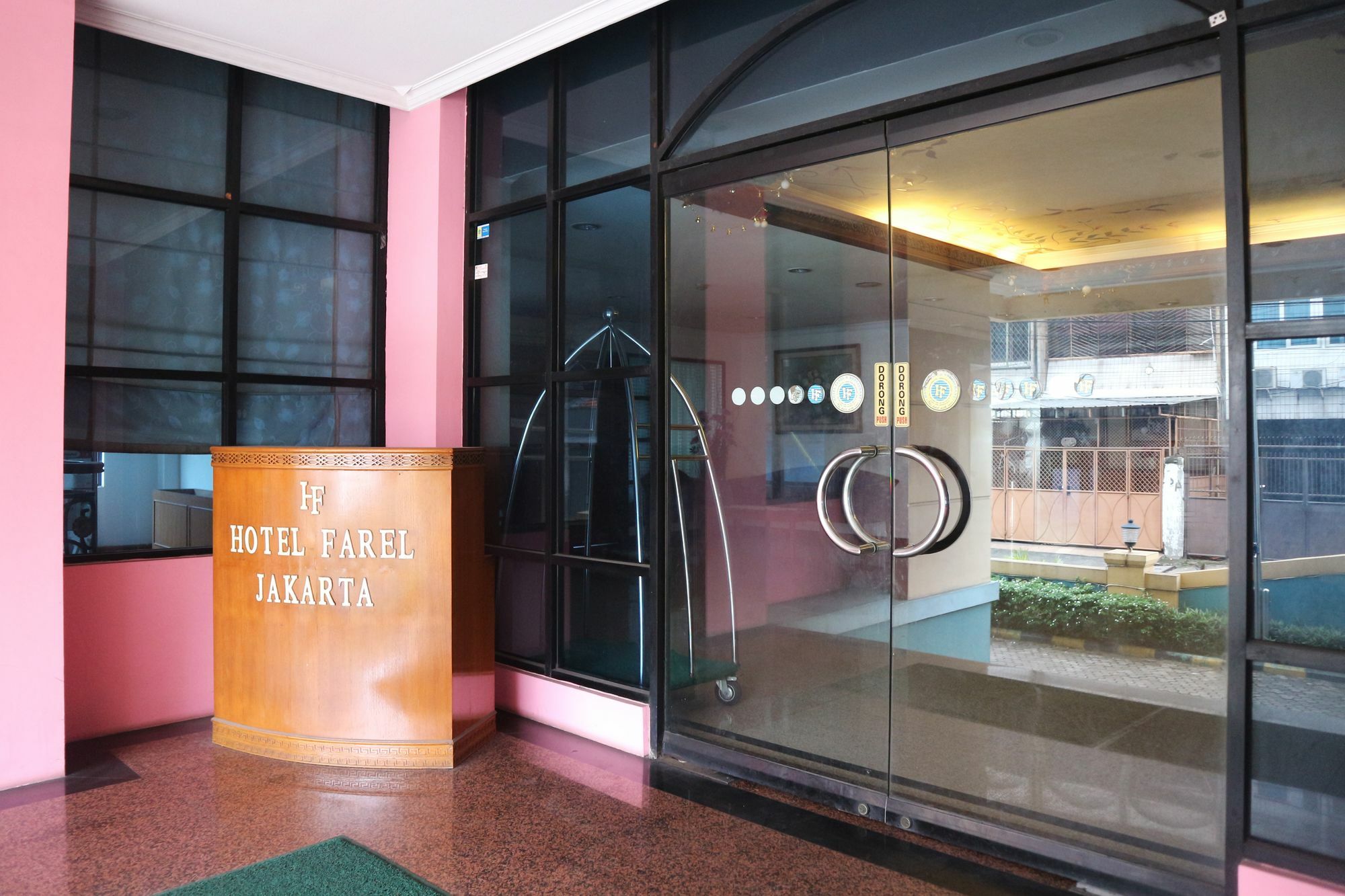Hotel Farel Cakarta Dış mekan fotoğraf